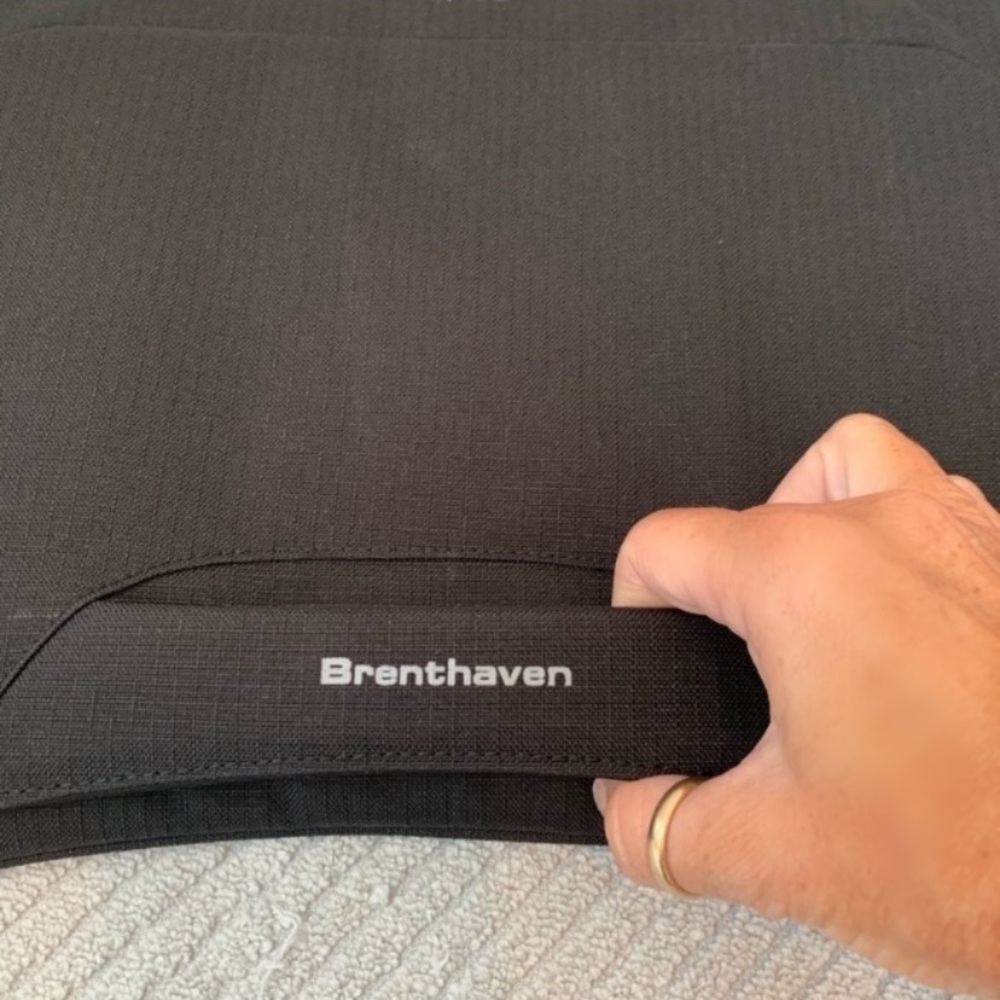 Brenthaven Laptop Tablet Sleeve Cover Case - Picture 4 of 13